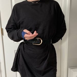 SWEATER DRESS (belt not included)